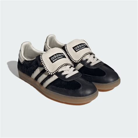 adidas wales bonner schwarz|Adidas Wales bonner sambas.